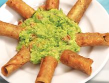 Flautas con Guacamole